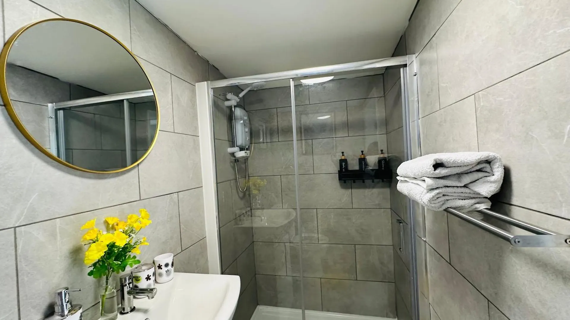 Cosy And Comfy Deluxe Entire Apartment London 0*,  United Kingdom